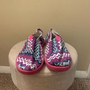Toms